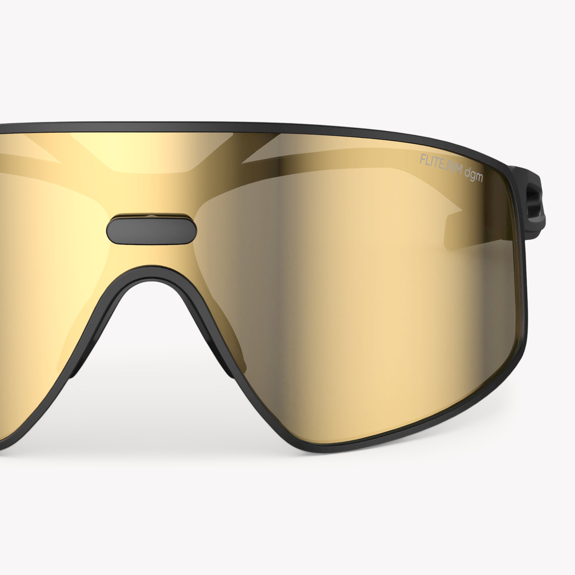 Perfekte Sehstärke. Ikonisches Design. Die Flite.Multisportbrille.