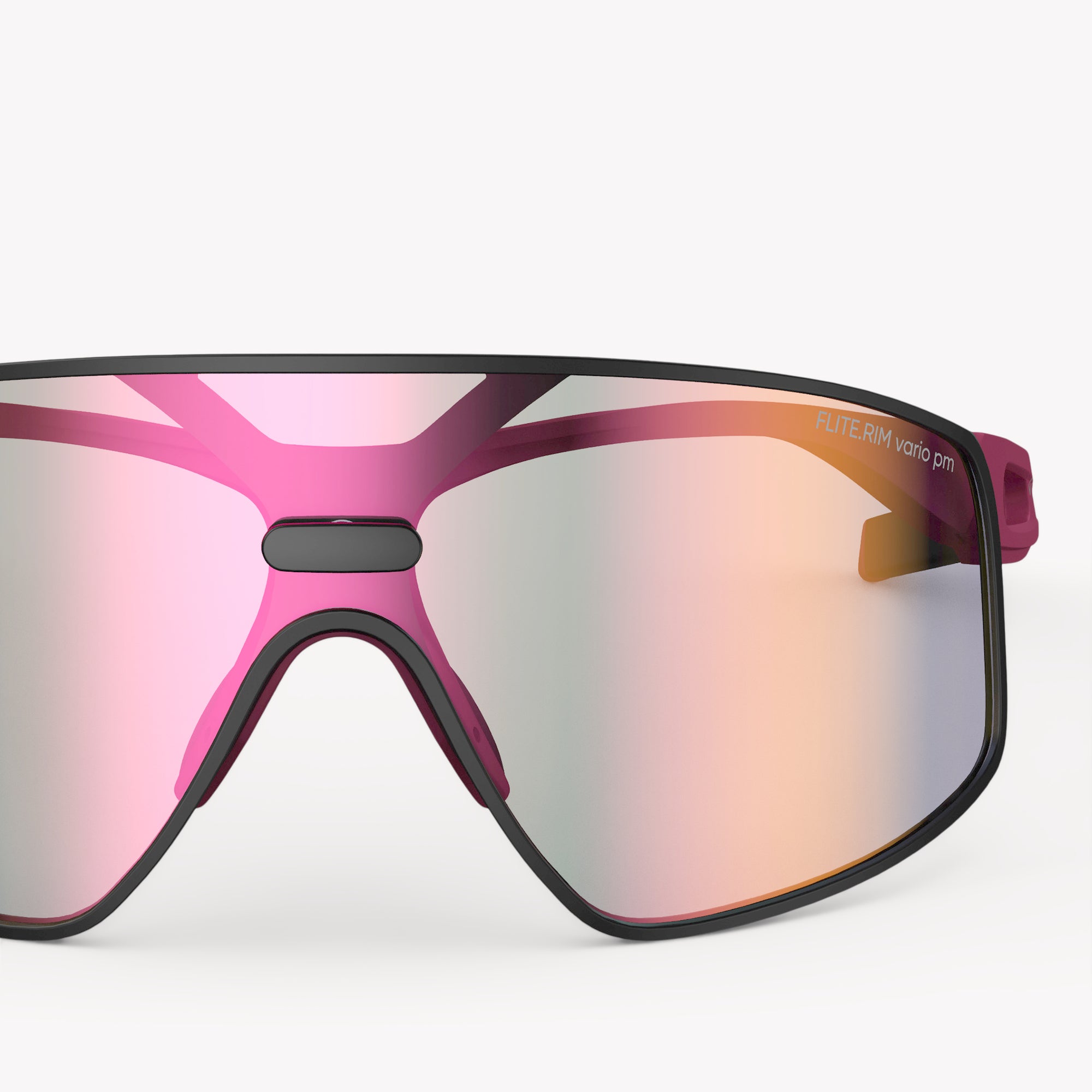 Perfekte Sehstärke. Ikonisches Design. Die Flite.Multisportbrille.